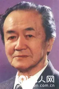 黄绮