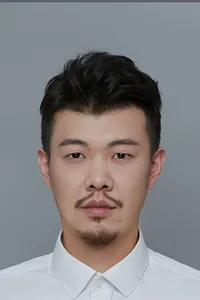 李秋盟