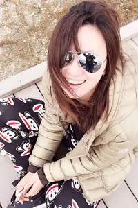 虞箐