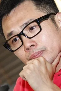 谭俏