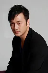 何伟业