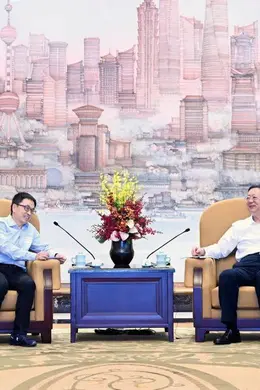 陈吉宁会见高瓴创始人张磊和跨国企业家海外投资人代表