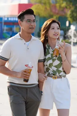 又一TVB重头剧将播!TVB女星首次升演女一!性感勾引大15岁视帝