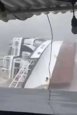 好消息:台风走了!坏消息:螺旋雨带没走