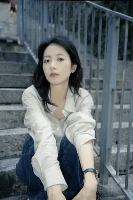 一问一答 | 秦霄贤,黄磊何炅,爱说黄段子的学霸小生,赵露思,周冬雨,周雨彤