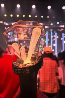 江苏卫视《打歌2025》:宁愿试错,不要无聊