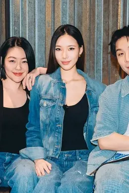 小S和大女儿首度节目合体 Elly爆料妈妈私下总是穿着睡衣