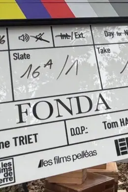 《坠落的审判》导演心理惊悚新片《Fonda》曝片场照 米娅·高斯主演探讨心智变幻界限
