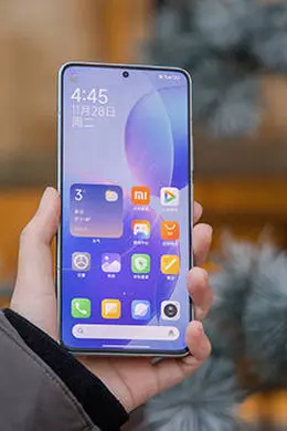 Redmi K80系列曝光 显示材料升级性能更强